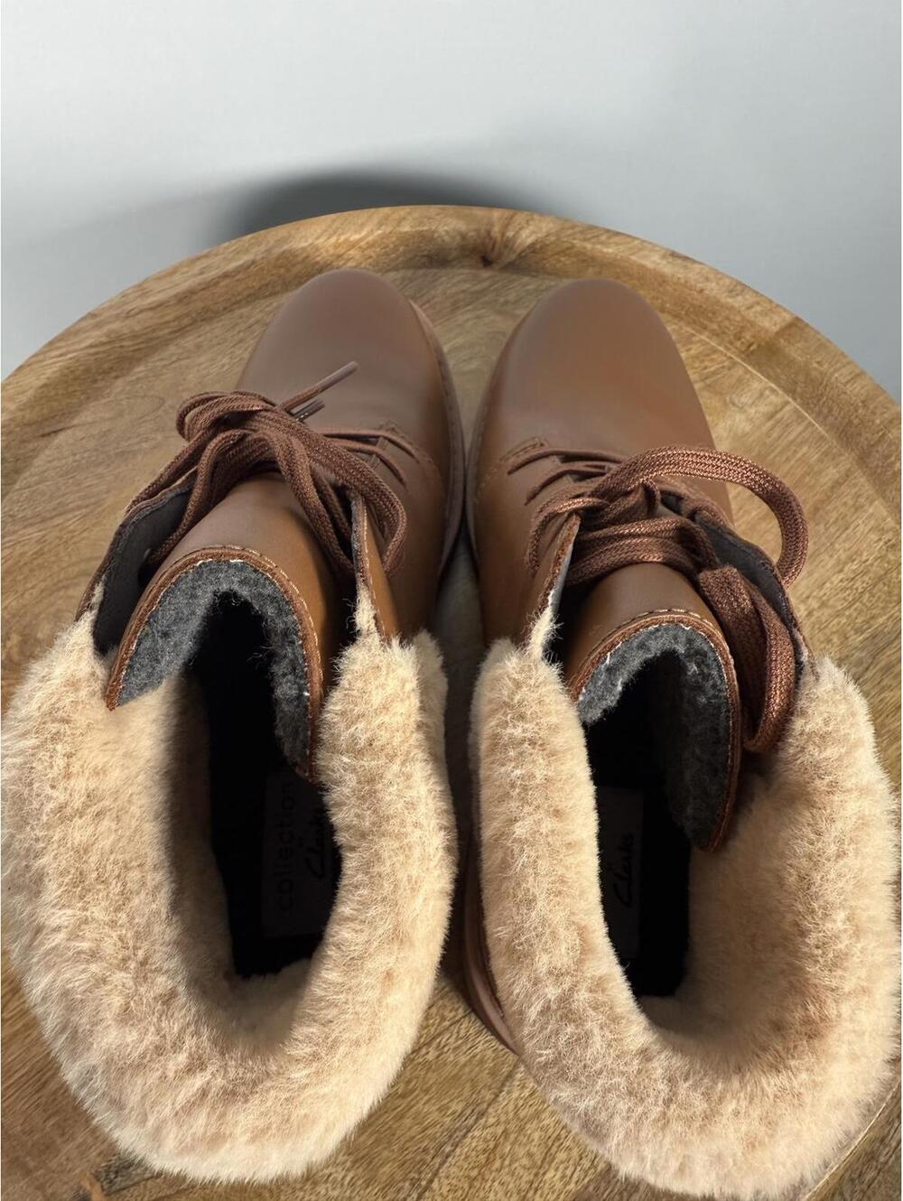 Clarks Andie Go Ankle Boots Brown Faux Fur Lined Lace Up Size 7.5 - Picture 7 of 8
